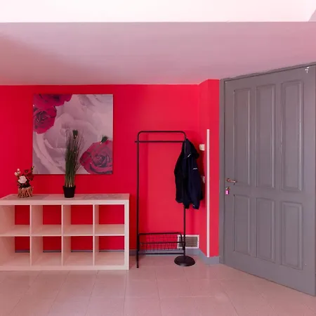 Apartment Medievale 2 *